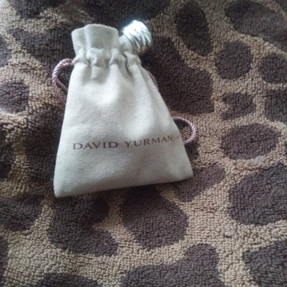 David Yurman Ring - Picture 4 of 4